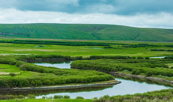 呼伦贝尔阿尔山国家森林公园+额尔古纳国家湿地公园+乌兰山+草原在这里旅游景区+呼伦湖+呼伦贝尔大草原六日游