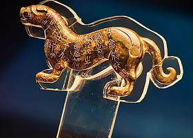 陕西历史博物馆珍宝馆（含基本陈列馆）+人工讲解2.5H+耳麦|探秘国家宝藏