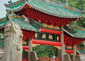 佛山清晖园博物馆+佛山祖庙+逢简水乡一日游【佛山顺德联游+华盖路顺德美食街+私家包车游+东莞出发+佛山2线】