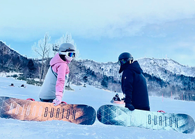 北海道喜乐乐滑雪场单/双板中/英文滑雪课程$专业教练带你飞驰雪道