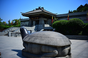 龟山汉墓+点石园+圣旨博物馆+深度讲解+无线耳麦+含门票