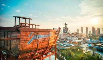 【错峰特惠】亲子乐园★襄阳奇幻谷/襄阳奇趣童年亲子乐园/襄阳奇梦海滩水乐园+住丽呈别院 · 云海酒店1晚含早