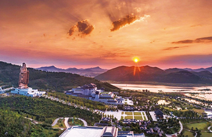 【双园套餐】山东鲁源村酒店1晚+鲁源村门票+尼山圣境门票＋早餐，可代订金声玉振表演/尼山圣境