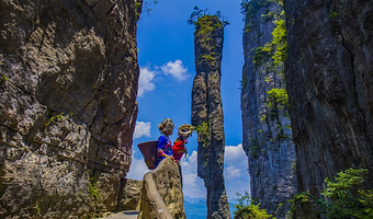 恩施大峡谷+云龙地缝+七星寨景区一日游【8人内拼小团 深度纯玩游 人少景美轻松玩】