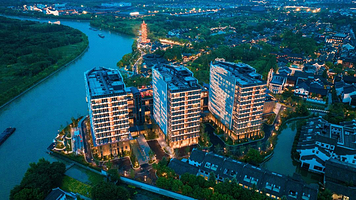 【西栅景区内豪华五钻酒店】乌镇堤上度假酒店1晚+双早+双人乌镇西栅景区门票