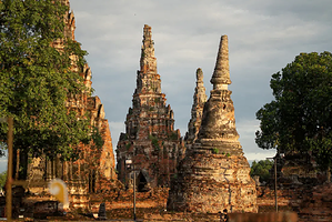 曼谷曼谷大城府古都夏宫一日游【可选复古夜市丨酒店接送丨中文导游丨历史古城】