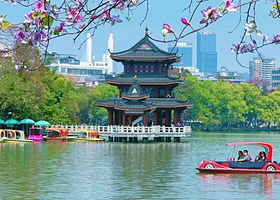 【私家团】岭南园林惠州西湖+水东街+广东四大名山之一罗浮山风景名胜区+白鹤峰东坡祠一日游<惠州接送>