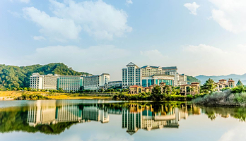 【酒店套餐】河源万绿湖美思威尔顿酒店+矿物质汤泉+健身房+泳池+欣赏万绿湖风光/可选晚餐