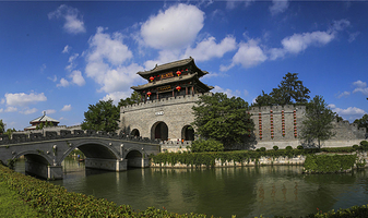 【古城内临湖客栈】一江月庭院湖景客栈1晚+双人台儿庄古城门票