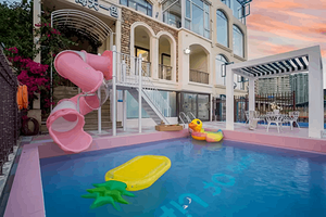 惠州巽寮湾度假风情别墅一线海景+出门即沙滩+私家泳池+麻将+KTV+烧烤炉+厨房厨具