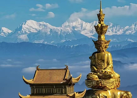 【住宿+门票】峨眉山戴维斯酒店住1晚+2张峨眉山门票+免费停车