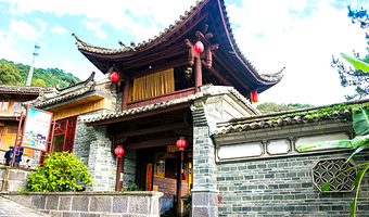 【酒店套餐】腾冲荷花温泉芭蕉关马帮客栈1晚+无限次荷花温泉门票2张+客栈早餐2人（住宿温泉很近+入住无限次泡）