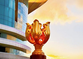 香港故宫+山顶缆车+叮叮车+天星小轮+油麻地纯玩一日游【20人小团，赠流量卡丨含泉章居午餐丨香港集合】