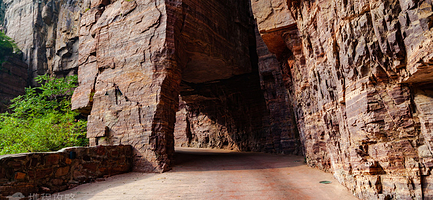 中华影视村-郭亮村+太行山传奇一日游【含景交车  安阳出发】