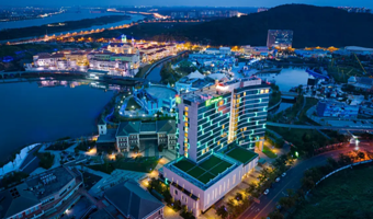 【酒店套餐】乐享双人★周末不加价★长沙大王山假日酒店1晚+双早+海洋世界/欢乐雪域/大马戏/华谊小镇多组合搭配