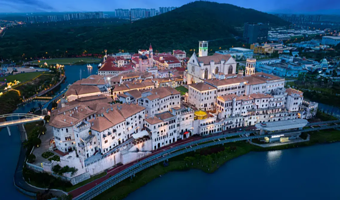 【酒店套餐】贺新春★周末不涨价★华谊电影小镇内城堡酒店住宿1晚+早餐+华谊兄弟电影小镇（入住期间无限次入园）