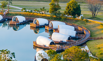 【酒店套餐】水上船屋冬卖季★唯美养生谷度假区船屋大床住宿1晚+2大1小早餐+可选温泉/大马戏/动物园套票搭配