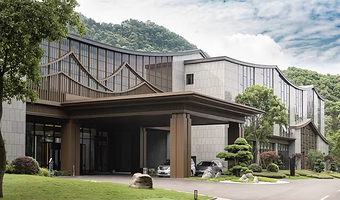 【金秋大促】峨眉山红珠山宾馆2天1晚+灵秀温泉,可选报国寺/大佛禅院寺院巡礼+特色体验