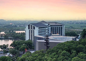 【涵田温泉畅泡】宜兴水墨涵田度假村1晚+双早+双人涵田水墨温泉畅泡+童乐奇趣堡畅玩