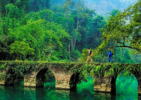 荔波小七孔景区+荔波大七孔景区一日游【私家团+独立包团+上门接送+包车游+一单一团+独立成团】