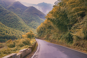 【398安吉欢庭2店通兑】浙北大峡谷+欢庭赋石山居度假酒店/欢庭山水统里度假酒店（2选1）
