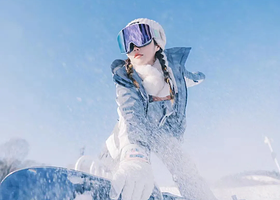 亚布力自由行3小时滑雪【接西站+雪服装备+网红雪服】