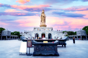 普陀山风景区四日游【舟山接送机 含门票+导游+讲解+1早3正+往返船票+上行索道+岛上小交通】