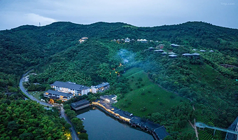 【官方畅销】安吉涵田度假村1晚+早餐+竹韵温泉，下单选择观音堂滑雪场|江南天池滑雪场|云上草原滑雪场畅玩门票