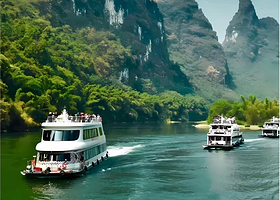 桂林漓江四星游船+漓江竹筏草坪段+遇龙河竹筏漂游+银子岩三日游【船游大漓江+侗族篝火晚会+纯玩0购物】