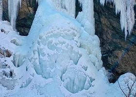 少华山国家森林公园一日游【听说这里的冬天很美，冰瀑+玻璃栈道/两位起订，现在就出发】