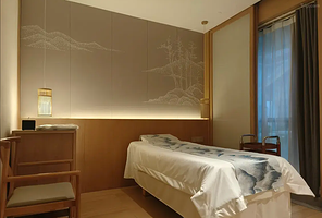 【酒店套餐】【5钻酒店】茅山涵田度假村1晚+双人早餐+东方盐湖城门票2张