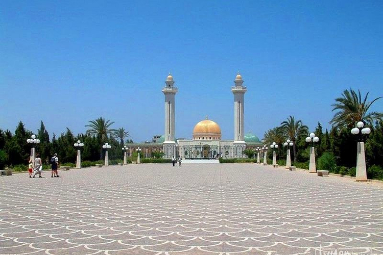 重庆到突尼斯旅游线路推荐_要多少钱【最低报