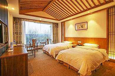 泾县桃花潭畔诗画山水酒店1晚 桃花潭森林温泉 桃花潭西岸 早餐