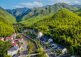 【元旦周末不加价】安吉悠然谷汤泉度假酒店1晚+含早+茶野汤泉，可选一价全包3餐或亲子房/宠悦家庭浴缸房