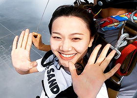 阳江海陵岛海上跳伞基地一日游【3000米高空飞行体验】