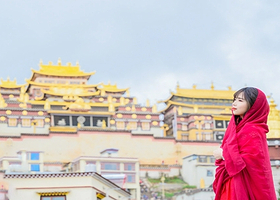 香格里拉一日游【可选松赞林寺，纯玩、商务小团、独克宗月光古城、伊拉草原纳帕海】