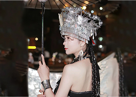 黄果树景区+荔波小七孔景区+西江千户苗寨三日游【纯玩+可选升级西江观景房+头等舱2+1保姆车套餐】