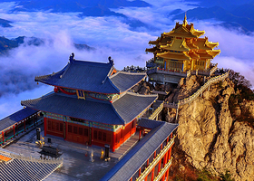 老君山景区+龙门石窟+白马寺+洛阳博物馆二日游