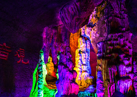 地下大峡谷+萤火虫水洞一日游【潍坊出发】