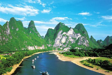 大漓江,1晚入住桂山华星、戴斯大酒店或同级酒