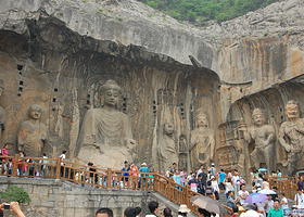 龙门石窟+洛阳博物馆一日游【上门接+纯玩+赠送景区耳麦】