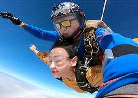 海南万宁神州半岛跳伞基地一日游【万宁神州半岛跳伞/海景跳伞/极限运动/官方直营】