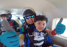 天津高空跳伞+窦庄机场跳伞基地一日游【官方直营/专业教练/高空跳伞/基地直连】