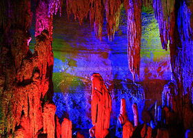 【沂水纯玩2日游】地下大峡谷/竹泉村/王城/荧光湖·多线可选