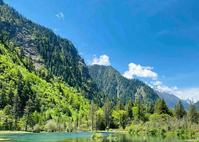 毕棚沟一日游【含成都往返车位和门票·景区内自由活动·深秋美景】
