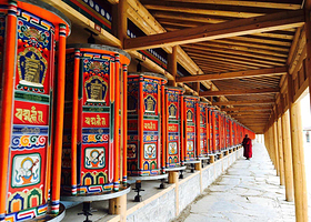 拉卜楞寺+桑科草原纯玩1日游