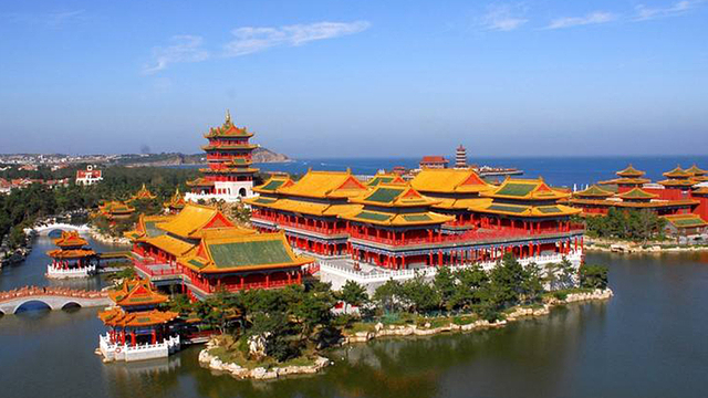 烟台三仙山风景区 文成城堡一日游【烟台发- 三仙山 八仙雕塑 文成