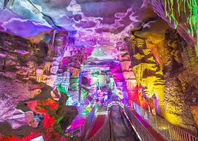 泰山秀城+泰山地下大裂谷景区一日游【济宁出发】