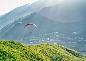 云南丽江极地探游玉龙雪山滑翔伞飞行【丽江古城范围内免费接送】