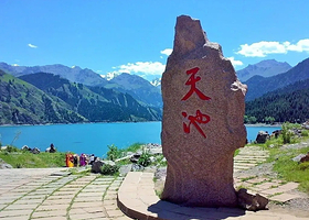 天山天池+南山牧场（西白杨沟）风景区口碑2日游